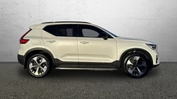 2024 (73) VOLVO XC40 2.0 B3P Ultimate Dark 5dr Auto 4892672