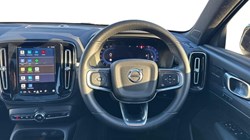 2024 (73) VOLVO XC40 2.0 B3P Ultimate Dark 5dr Auto 4892682