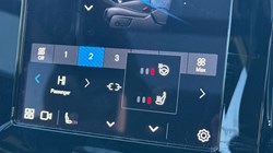 2024 (73) VOLVO XC40 2.0 B3P Ultimate Dark 5dr Auto 4892698