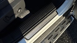 2024 (73) VOLVO XC40 2.0 B3P Ultimate Dark 5dr Auto 4892701