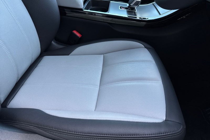 2025 (75) LAND ROVER RANGE ROVER EVOQUE 2.0 D200 Dynamic SE 5dr Auto 5311700