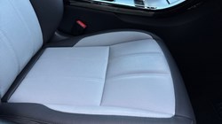 2025 (75) LAND ROVER RANGE ROVER EVOQUE 2.0 D200 Dynamic SE 5dr Auto 5311700