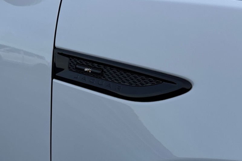 2020 (20) JAGUAR E-PACE 2.0 [250] Chequered Flag Edition 5dr Auto 4932870