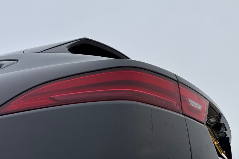 2023 (23) JAGUAR E-PACE 1.5 P300e R-Dynamic S 5dr Auto 4924110