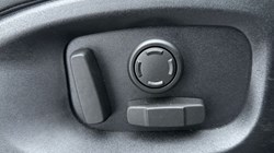 2023 (23) JAGUAR E-PACE 1.5 P300e R-Dynamic S 5dr Auto 4924114