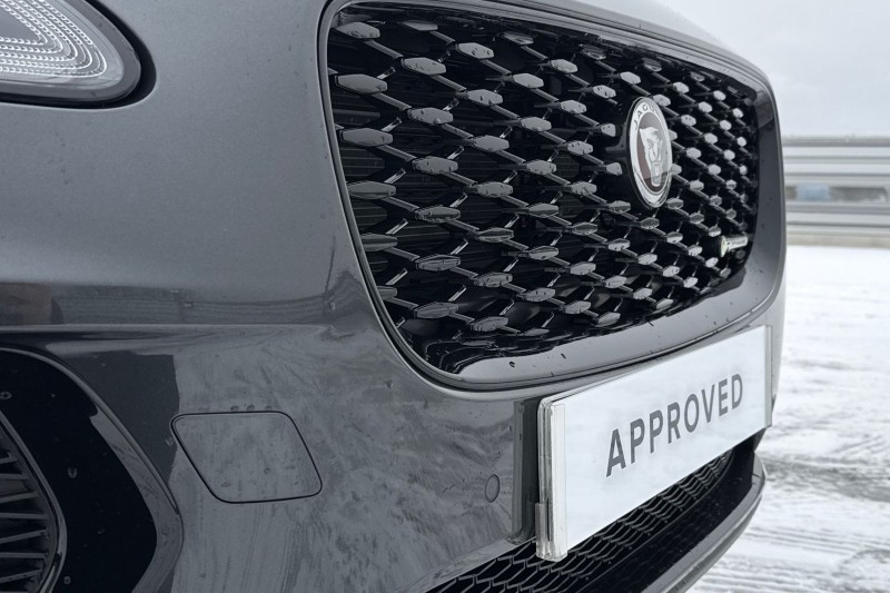 2023 (23) JAGUAR E-PACE 1.5 P300e R-Dynamic S 5dr Auto 4924129