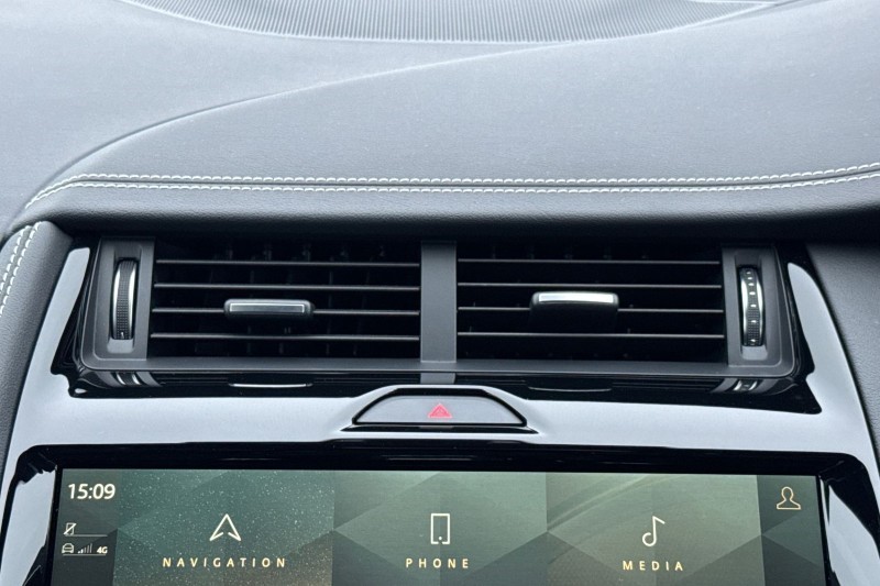 2023 (23) JAGUAR E-PACE 1.5 P300e R-Dynamic S 5dr Auto 4924124