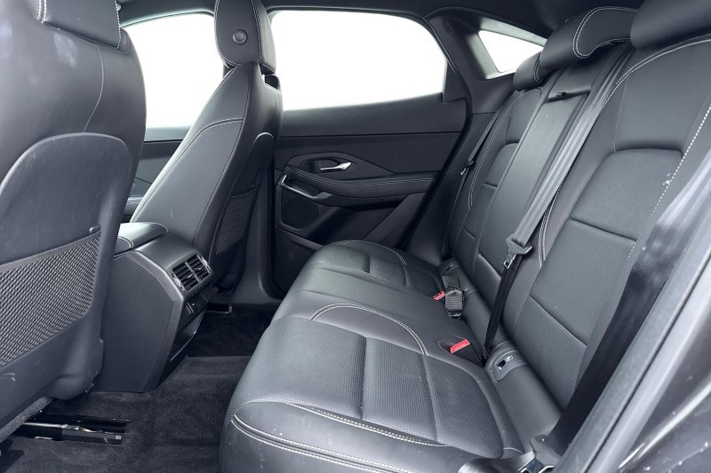 2023 (23) JAGUAR E-PACE 1.5 P300e R-Dynamic S 5dr Auto 4924095