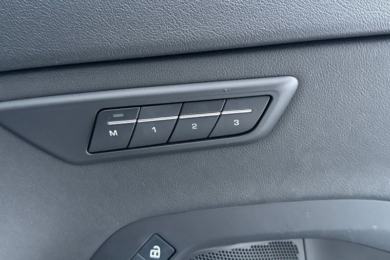 2023 (23) JAGUAR E-PACE 1.5 P300e R-Dynamic S 5dr Auto 4924139