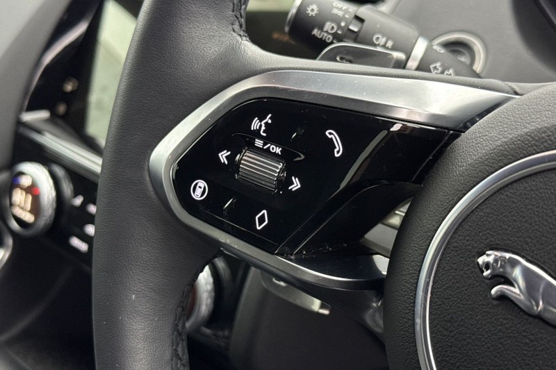 2024 (74) JAGUAR E-PACE 2.0 D200 R-Dynamic SE Black 5dr Auto 4961721