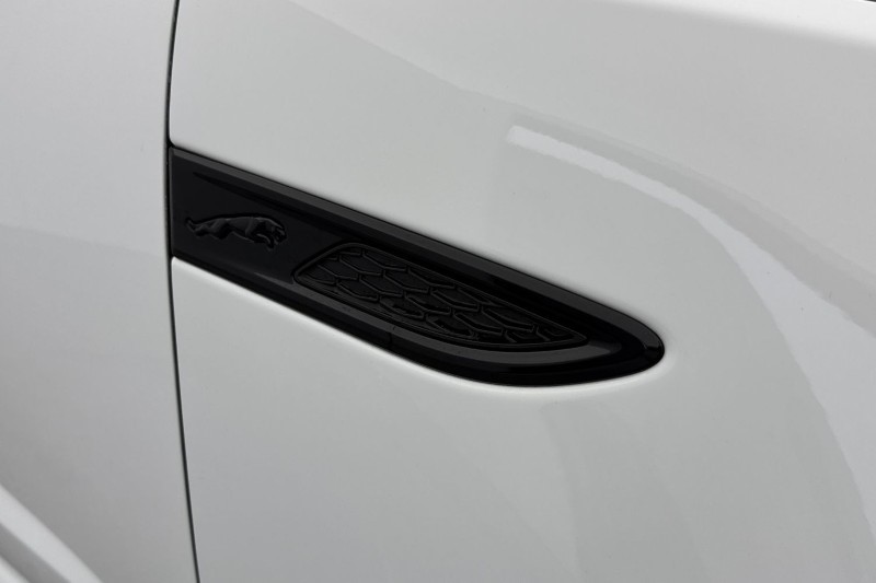 2024 (74) JAGUAR E-PACE 2.0 D200 R-Dynamic SE Black 5dr Auto 4961713