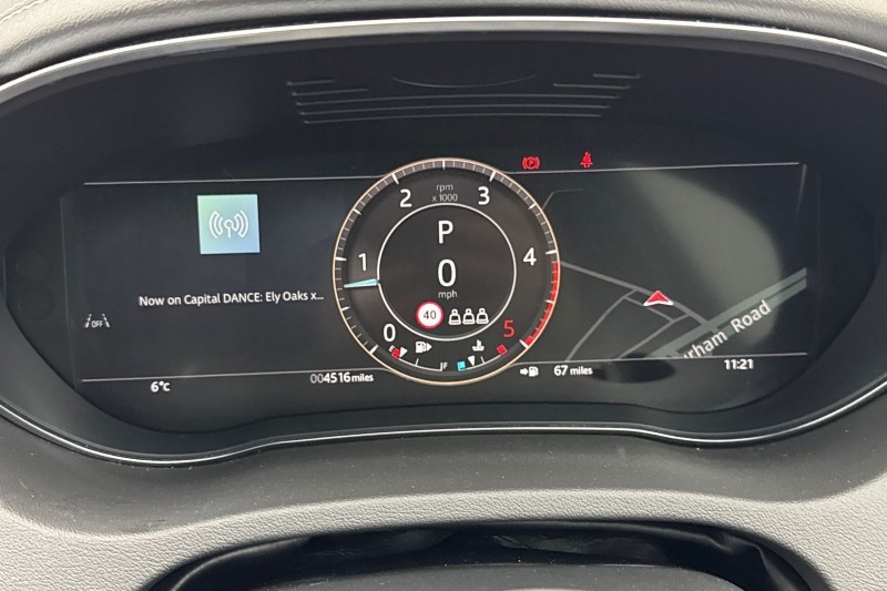 2024 (74) JAGUAR E-PACE 2.0 D200 R-Dynamic SE Black 5dr Auto 4961709