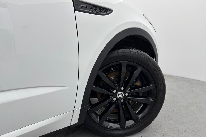 2024 (74) JAGUAR E-PACE 2.0 D200 R-Dynamic SE Black 5dr Auto 4961739