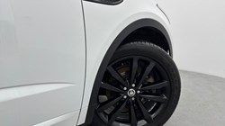 2024 (74) JAGUAR E-PACE 2.0 D200 R-Dynamic SE Black 5dr Auto 4961739