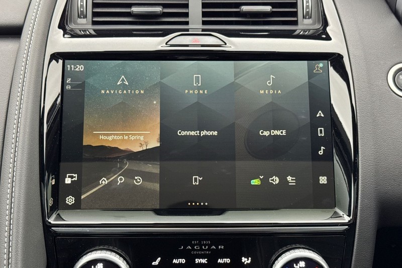 2024 (74) JAGUAR E-PACE 2.0 D200 R-Dynamic SE Black 5dr Auto 4961723