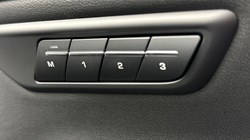 2024 (74) JAGUAR E-PACE 2.0 D200 R-Dynamic SE Black 5dr Auto 4961743