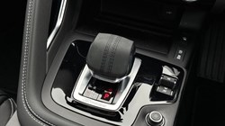 2024 (74) JAGUAR E-PACE 2.0 D200 R-Dynamic SE Black 5dr Auto 4961706