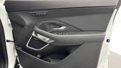 2024 (74) JAGUAR E-PACE 2.0 D200 R-Dynamic SE Black 5dr Auto 4961715