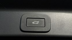 2024 (24) JAGUAR F-PACE 2.0 P400e R-Dynamic HSE Black 5dr Auto AWD 4934202