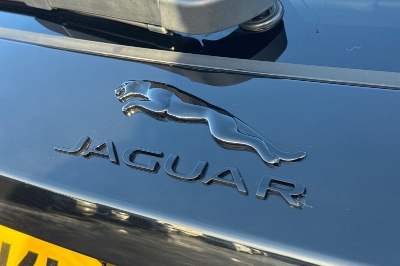 2024 (24) JAGUAR F-PACE 2.0 P400e R-Dynamic HSE Black 5dr Auto AWD 4934161
