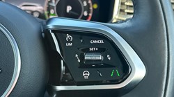 2024 (24) JAGUAR F-PACE 2.0 P400e R-Dynamic HSE Black 5dr Auto AWD 4934150