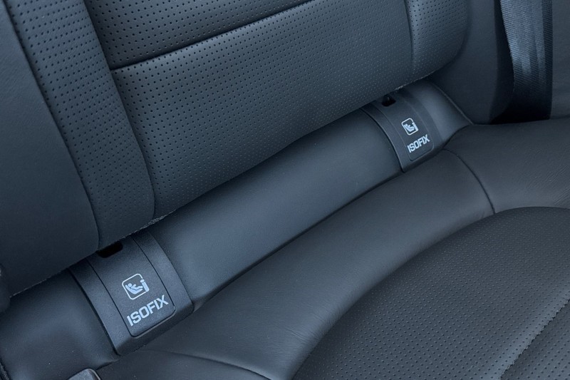 2024 (24) JAGUAR F-PACE 2.0 P400e R-Dynamic HSE Black 5dr Auto AWD 4934154