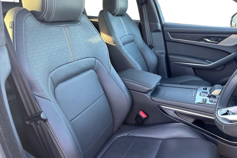 2024 (24) JAGUAR F-PACE 2.0 P400e R-Dynamic HSE Black 5dr Auto AWD 4934147