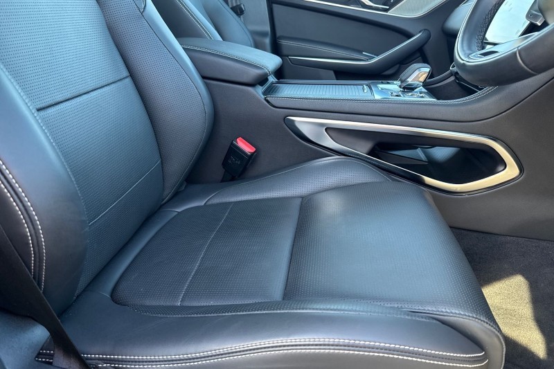 2024 (24) JAGUAR F-PACE 2.0 P400e R-Dynamic HSE Black 5dr Auto AWD 4934192