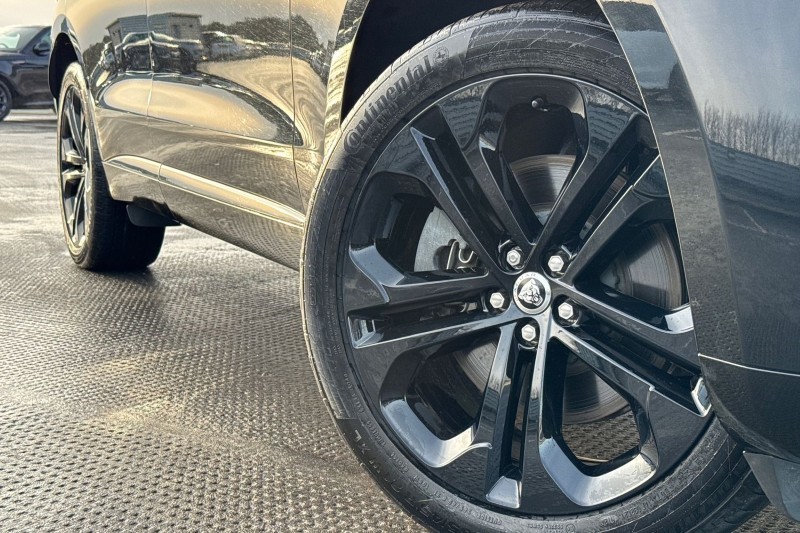 2024 (24) JAGUAR F-PACE 2.0 P400e R-Dynamic HSE Black 5dr Auto AWD 4932472
