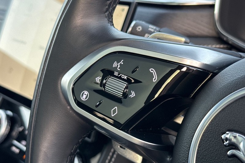 2024 (24) JAGUAR F-PACE 2.0 P400e R-Dynamic HSE Black 5dr Auto AWD 4932459