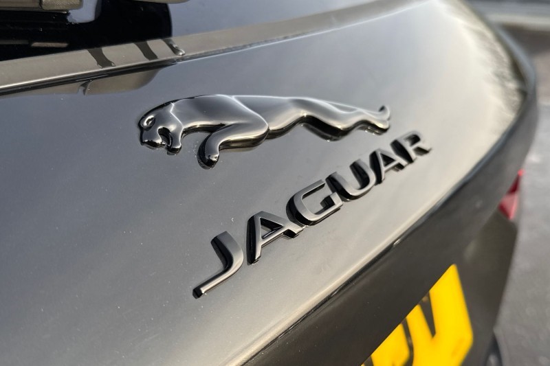 2024 (24) JAGUAR F-PACE 2.0 P400e R-Dynamic HSE Black 5dr Auto AWD 4932474