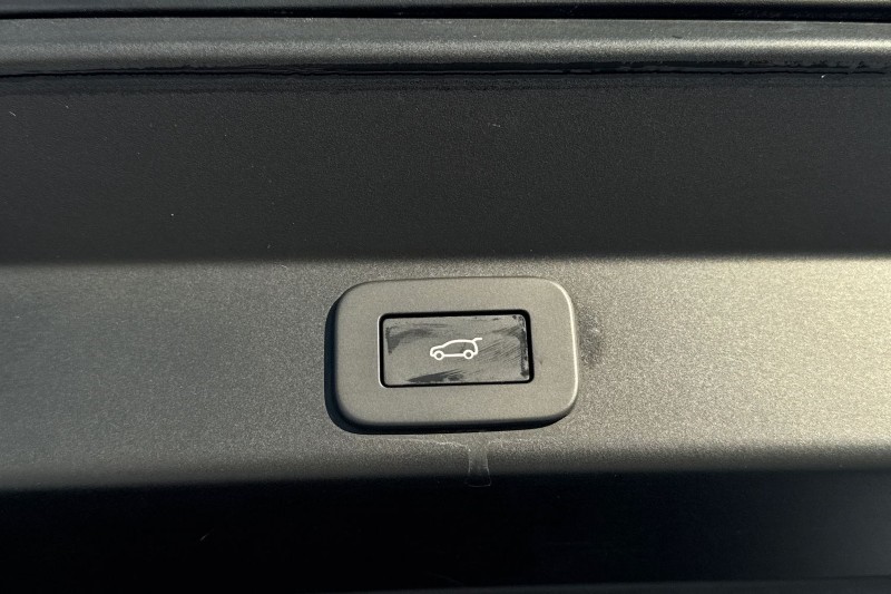 2024 (24) LAND ROVER RANGE ROVER SPORT 3.0 D300 SE 5dr Auto 4916154