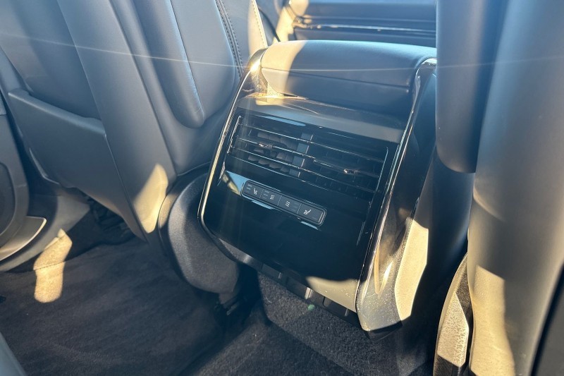 2024 (24) LAND ROVER RANGE ROVER SPORT 3.0 D300 SE 5dr Auto 4916135