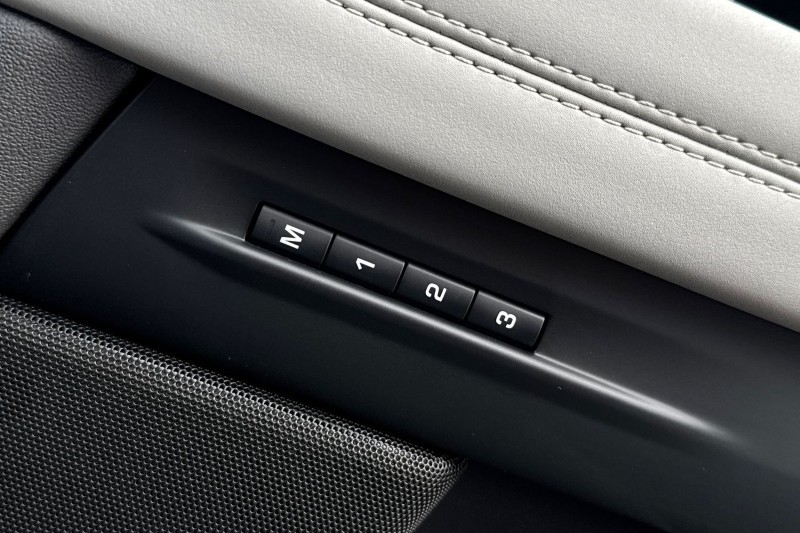 2023 (72) LAND ROVER RANGE ROVER EVOQUE 2.0 P250 R-Dynamic SE 5dr Auto 4936300