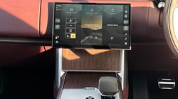 2025 (25) LAND ROVER RANGE ROVER 3.0 P550e Autobiography 4dr Auto 4907058