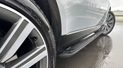 2025 (25) LAND ROVER RANGE ROVER 3.0 P550e Autobiography 4dr Auto 4907101