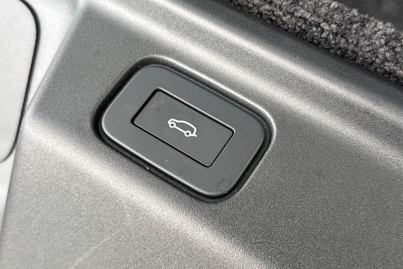 2025 (25) LAND ROVER RANGE ROVER 3.0 P550e Autobiography 4dr Auto 4907082