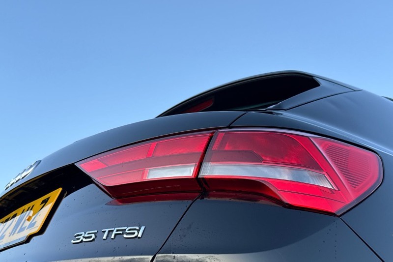 2022 (72) AUDI Q3 35 TFSI Technik 5dr S Tronic 4908684