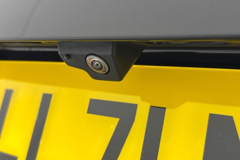 2021 (71) JAGUAR F-PACE 2.0 D165 R-Dynamic S 5dr Auto AWD 4951395