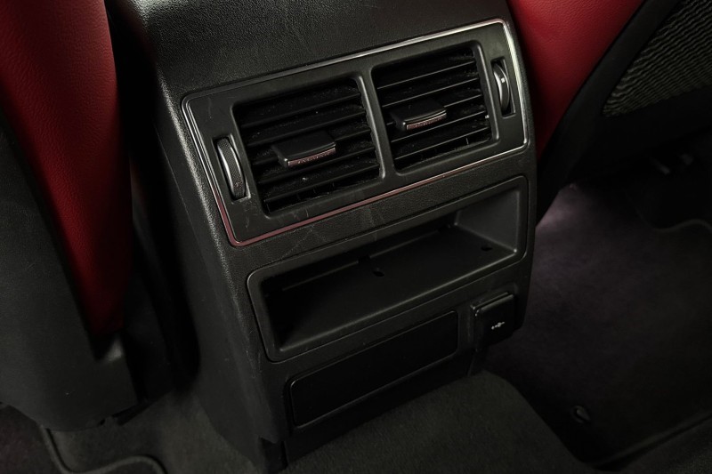 2021 (71) JAGUAR F-PACE 2.0 D165 R-Dynamic S 5dr Auto AWD 4951377