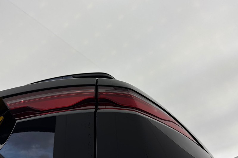 2021 (71) JAGUAR F-PACE 2.0 D165 R-Dynamic S 5dr Auto AWD 4951401