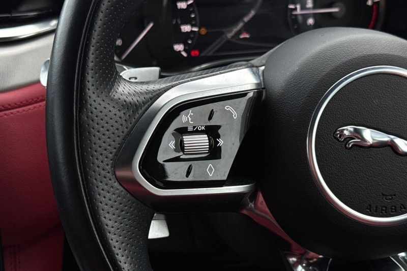 2021 (71) JAGUAR F-PACE 2.0 D165 R-Dynamic S 5dr Auto AWD 4951385