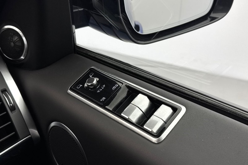 2021 (71) LAND ROVER RANGE ROVER SPORT 5.0 P575 S/C SVR 5dr Auto 4973447