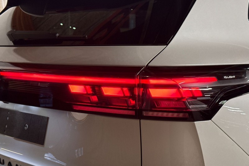  VOLKSWAGEN TIGUAN 2.0 TSI 265 4Motion Black Edition 5dr DSG 4890403