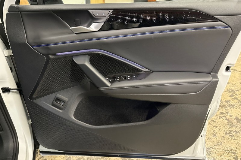  VOLKSWAGEN TIGUAN 2.0 TSI 265 4Motion Black Edition 5dr DSG 4890379