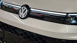 VOLKSWAGEN TIGUAN 2.0 TSI 265 4Motion Black Edition 5dr DSG 4890402