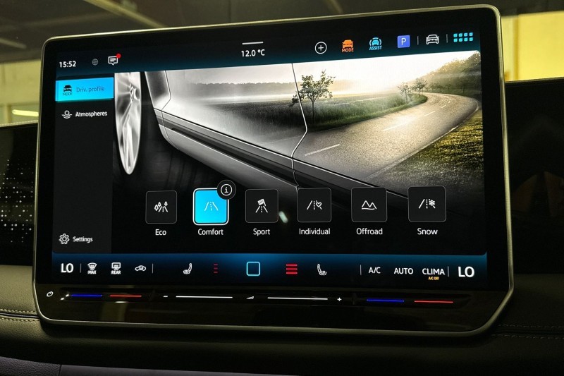  VOLKSWAGEN TIGUAN 2.0 TSI 265 4Motion Black Edition 5dr DSG 4890392