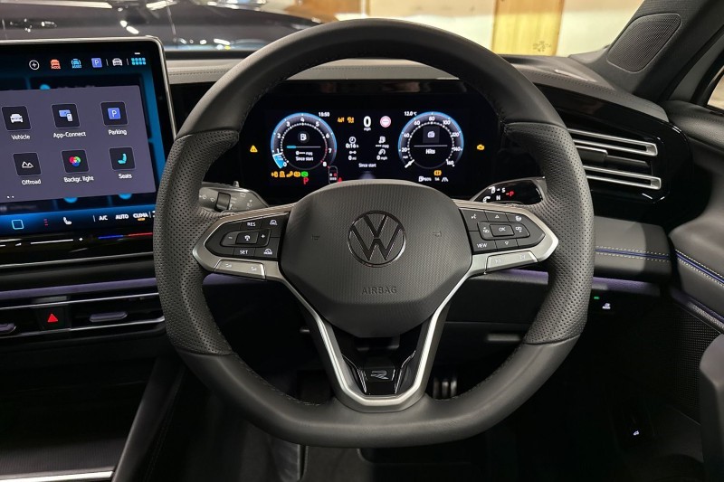  VOLKSWAGEN TIGUAN 2.0 TSI 265 4Motion Black Edition 5dr DSG 4890385