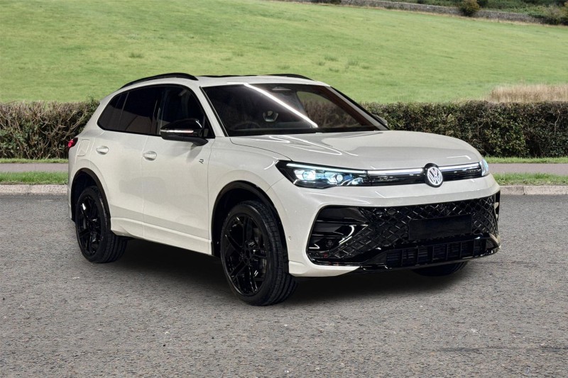  VOLKSWAGEN TIGUAN 2.0 TSI 265 4Motion Black Edition 5dr DSG