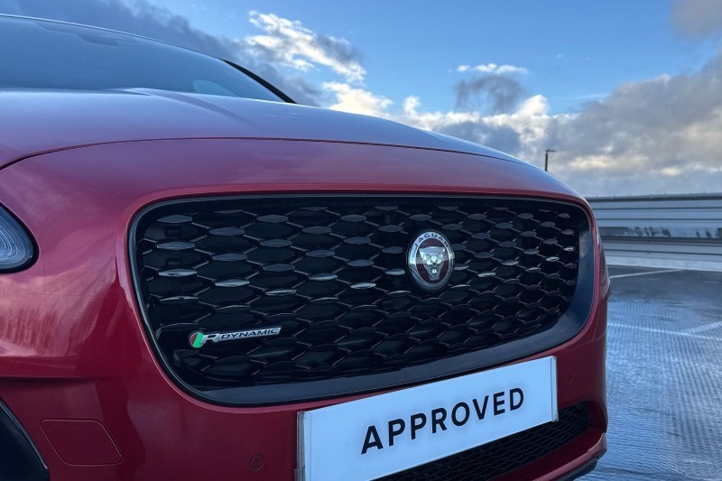 2022 (22) JAGUAR E-PACE 2.0 D200 R-Dynamic Black 5dr Auto 4941420